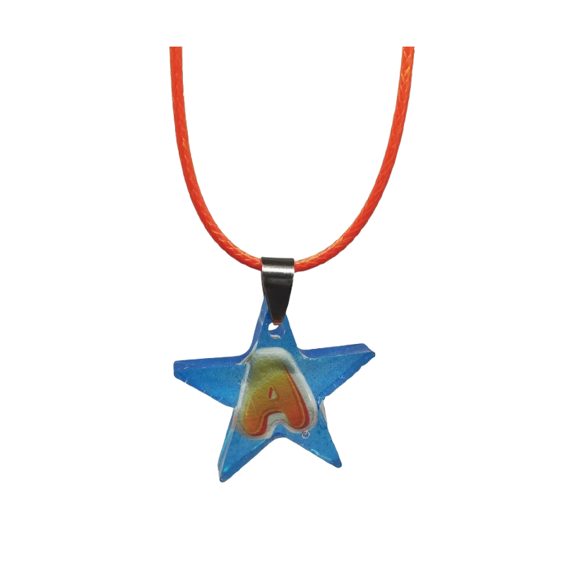 Collier lettre étoile